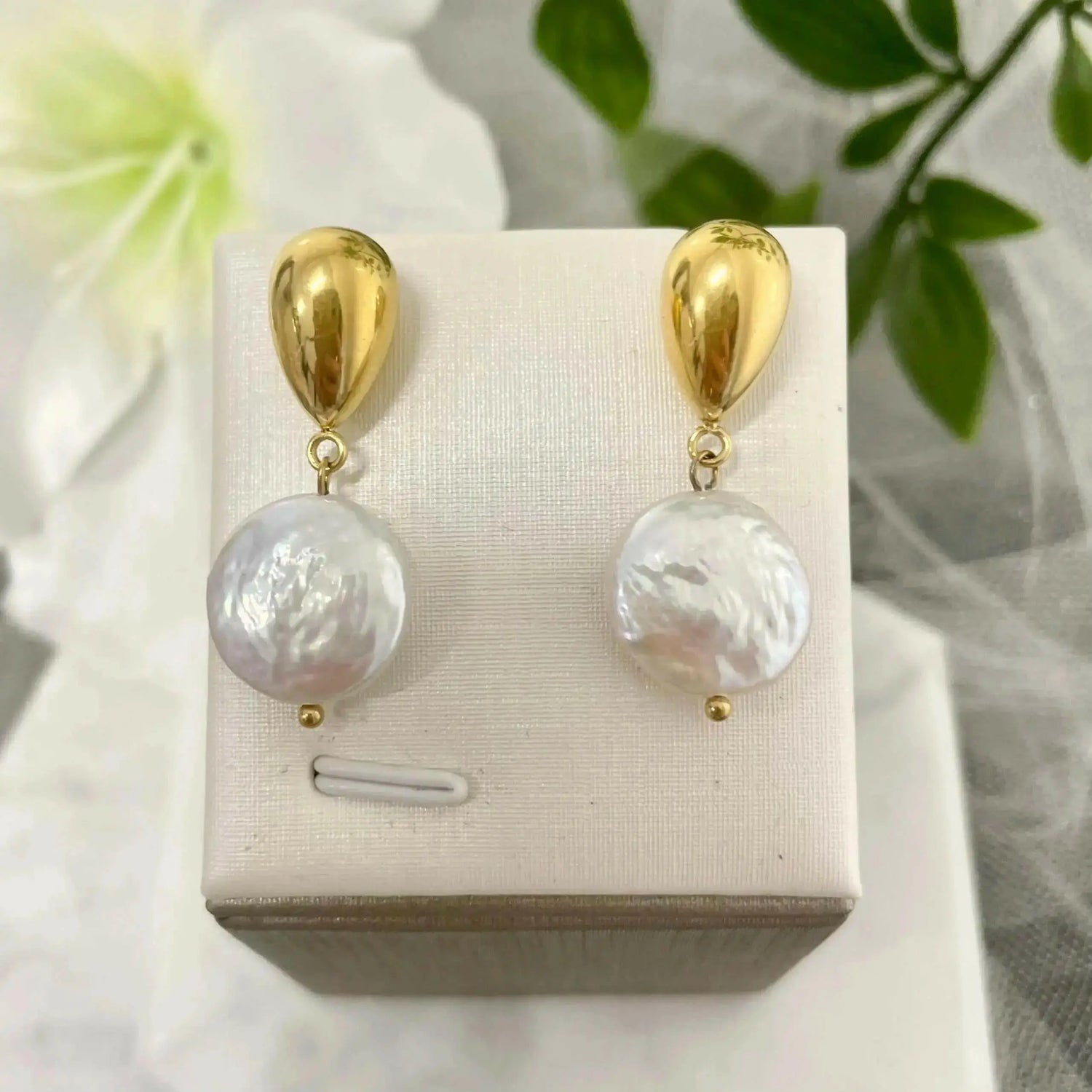 Gold-Earrings-Collection Divine Bridal