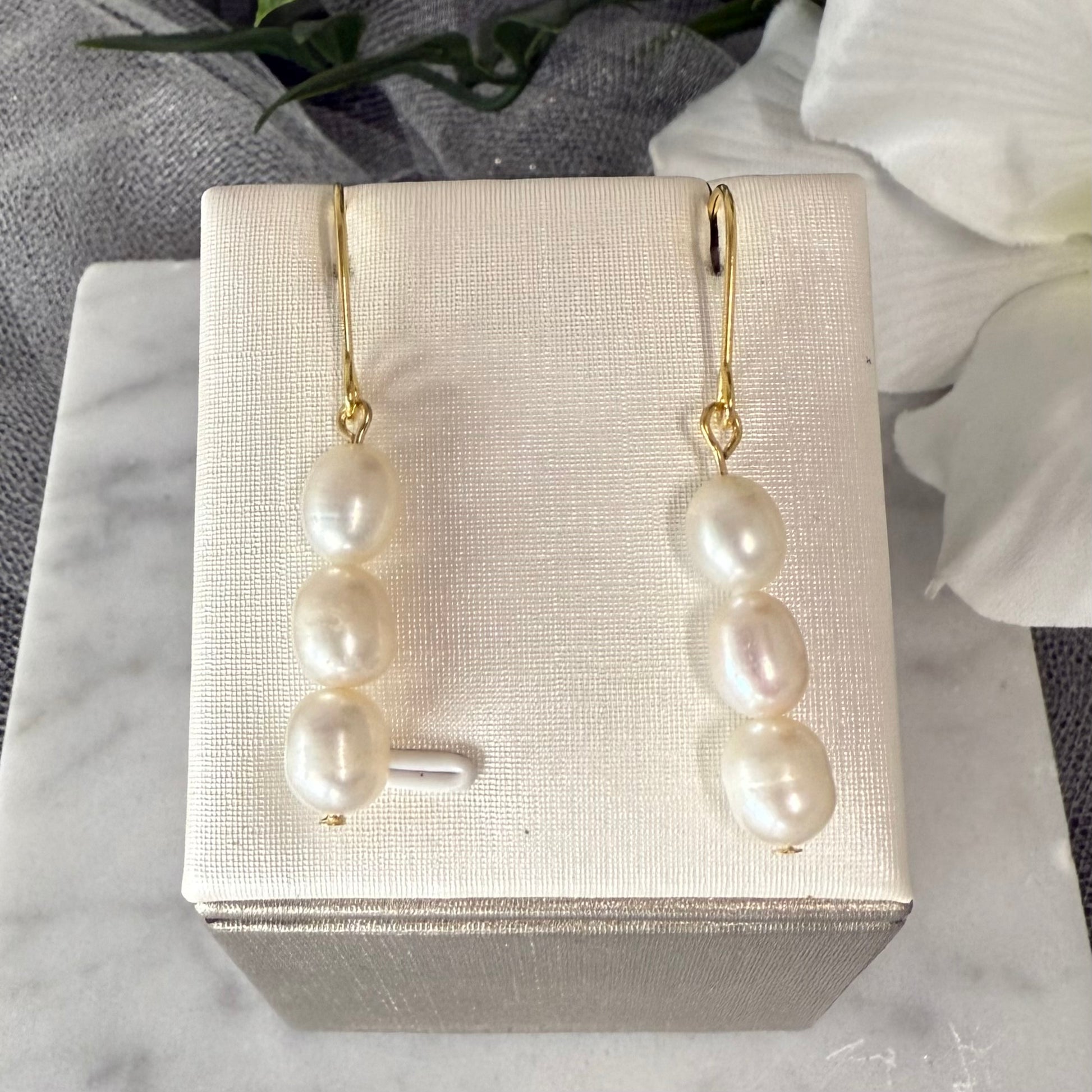 Alessia Baroque Freshwater Pearl Earrings front view – 4.4 cm bridal drops Divine Bridal