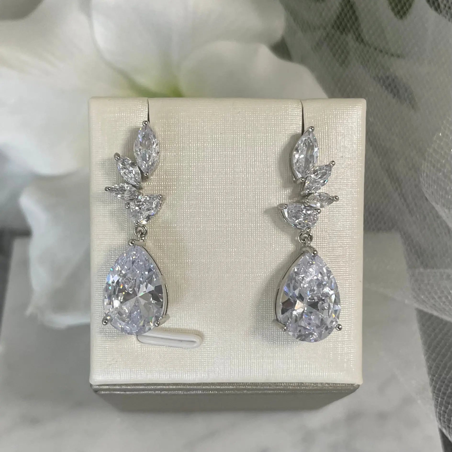 Cynthia Crystal Bridal Earrings: Luxurious Elegance for Modern Brides.