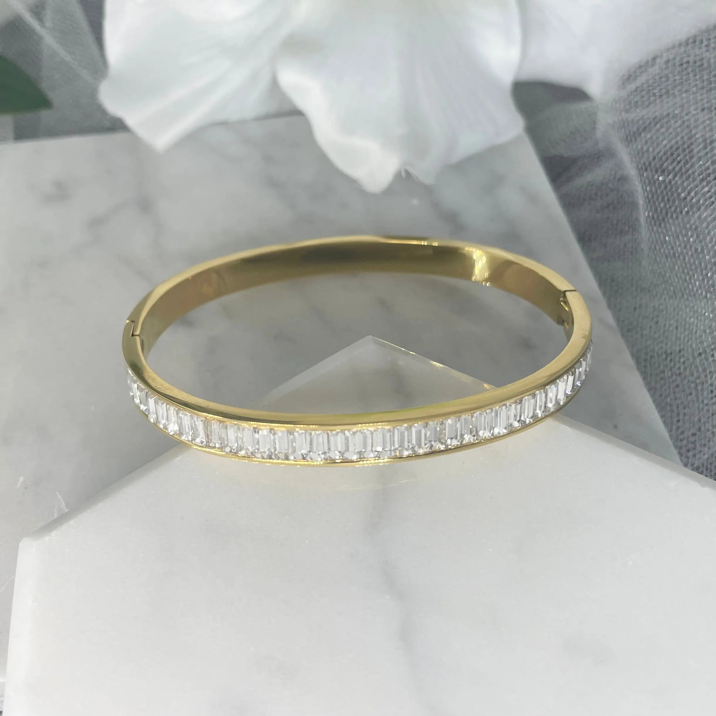Goddess Bridal Bracelet: 18K Gold Plated | Luxury bridal accessories.