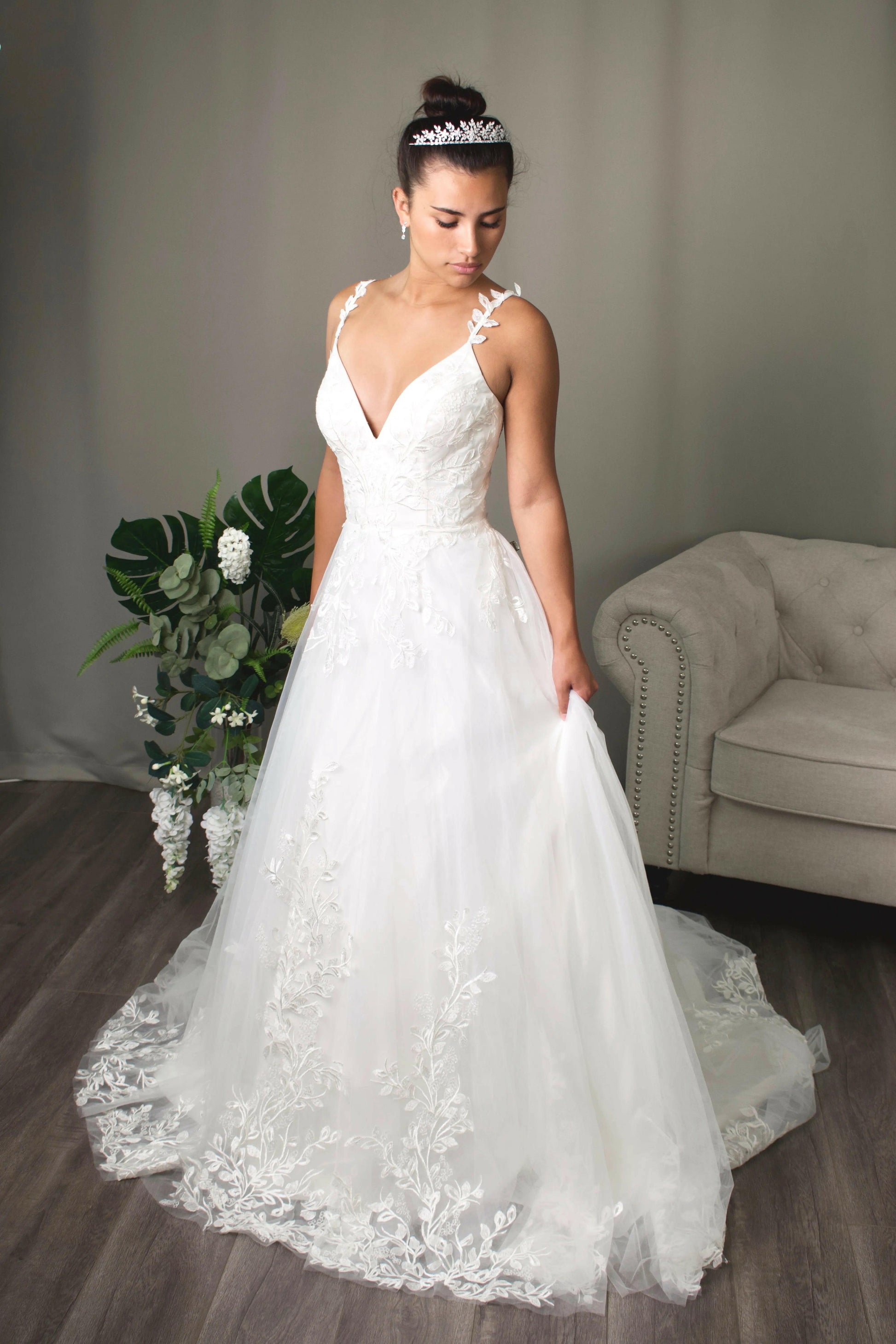 Holly: Elegant A-line Lace Bridal Gown Divinebridal