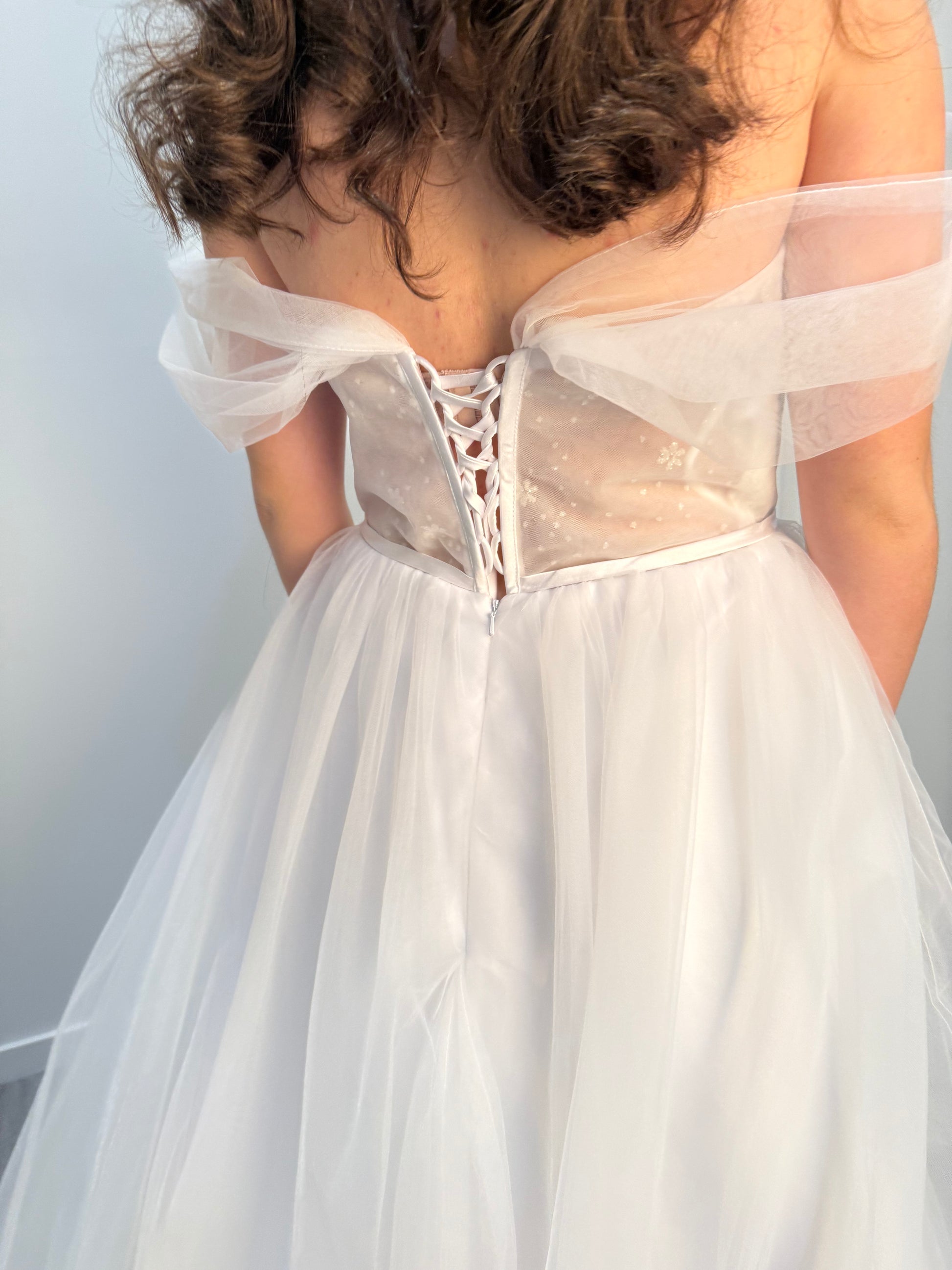 Téa Debutante Dress – Elegant Lace & Tulle Deb Gown on Sale (Now $500) Divine Bridal