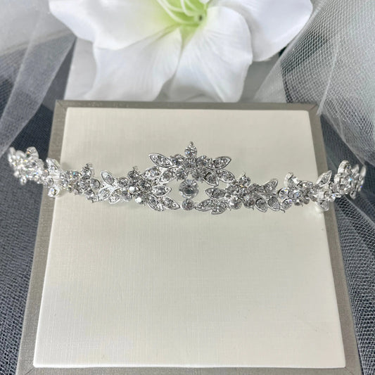 Indiana Diamanté Tiara: Elegance for Bride Crown and Special Occasions.
