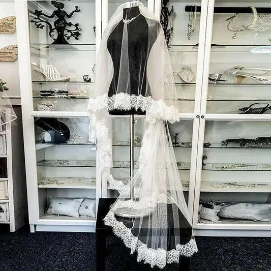 Circular lace VI-16.