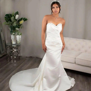Colette Bridal Wedding dress: Sweetheart Satin Mermaid Elegance.