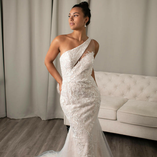 Giselle: Mermaid with Detachable Skirt Lace Bridal Dress.