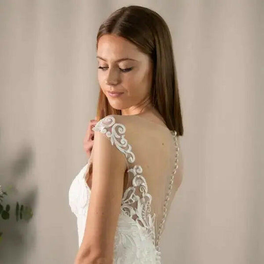 Kayce Lace bride Dress.
