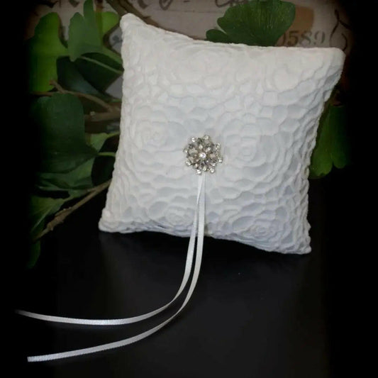 Lace vintage ring pillow.