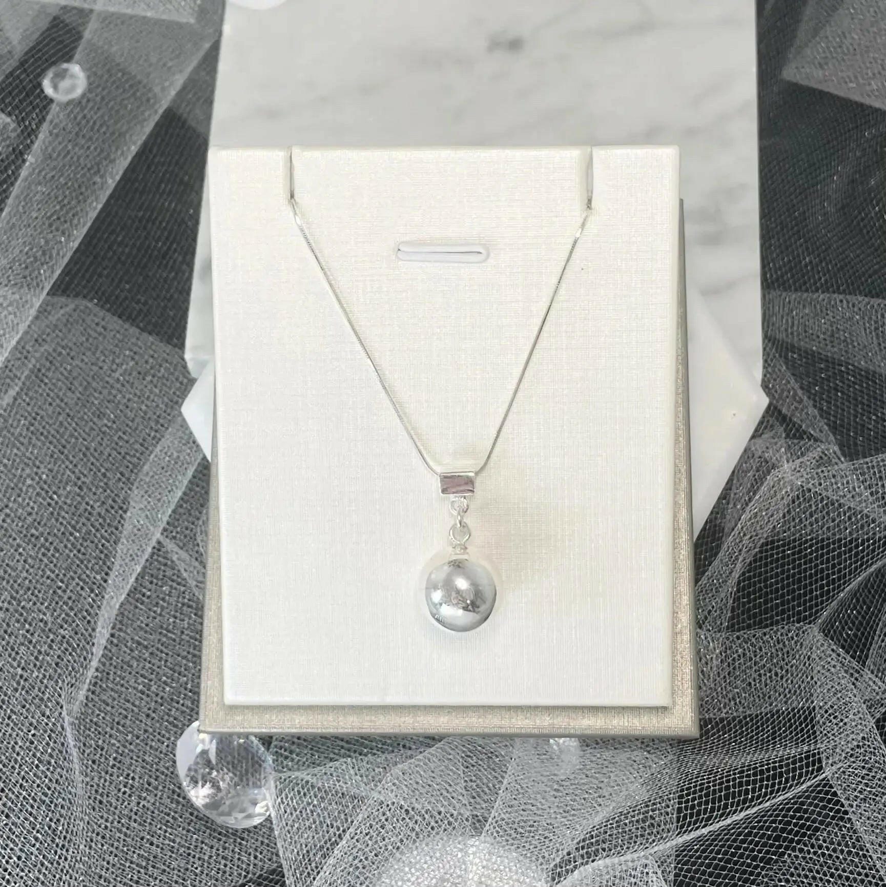 Merlin Unique Silver Necklaces.
