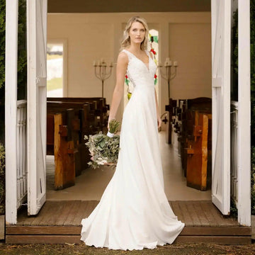 Wedding Gown Luna Just Timeless.