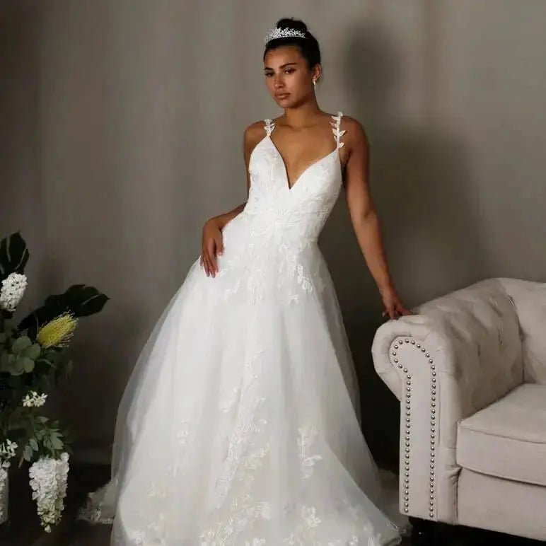 Elope Wedding Dress Colection.