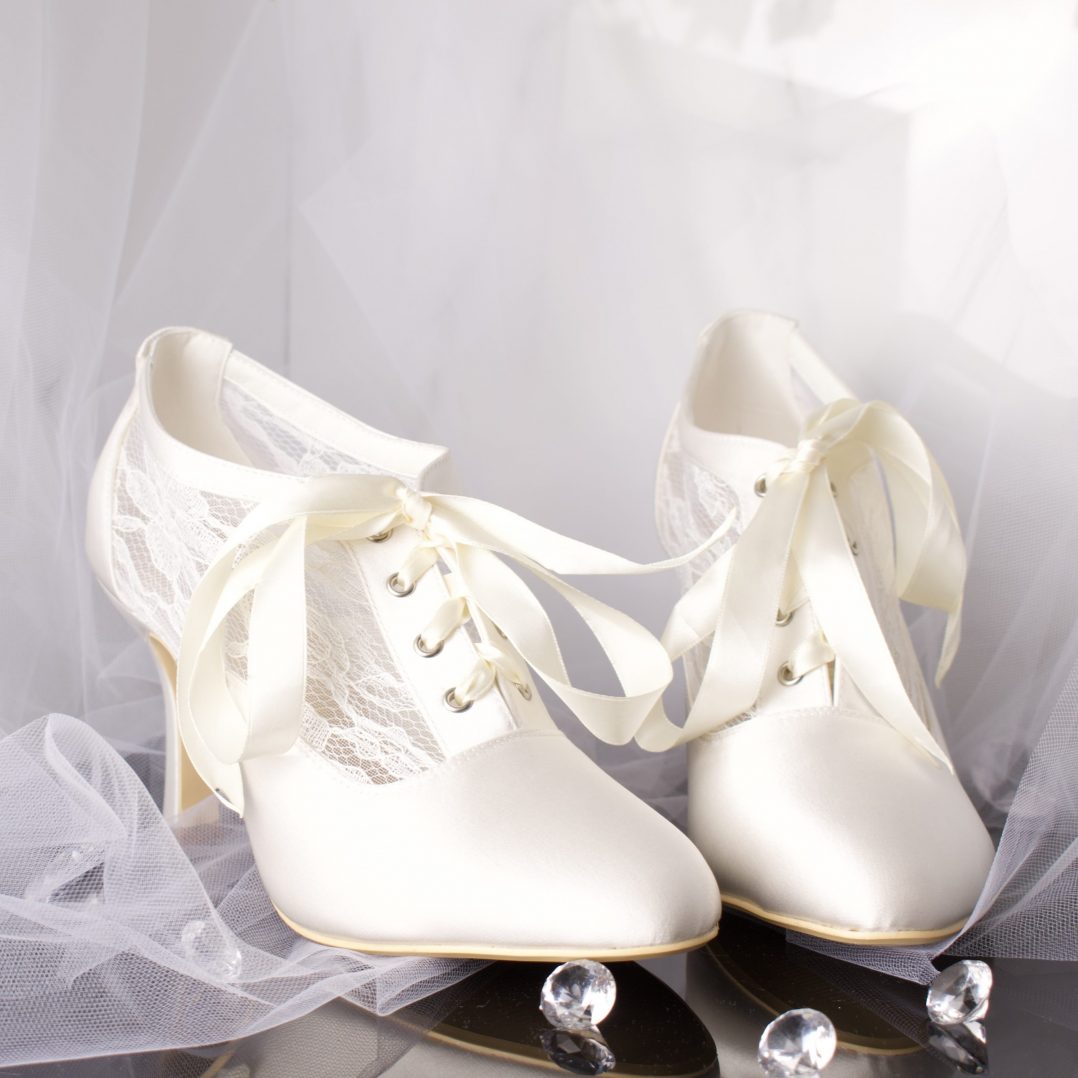 Mauve Lace Up Wedding Bridal Shoes