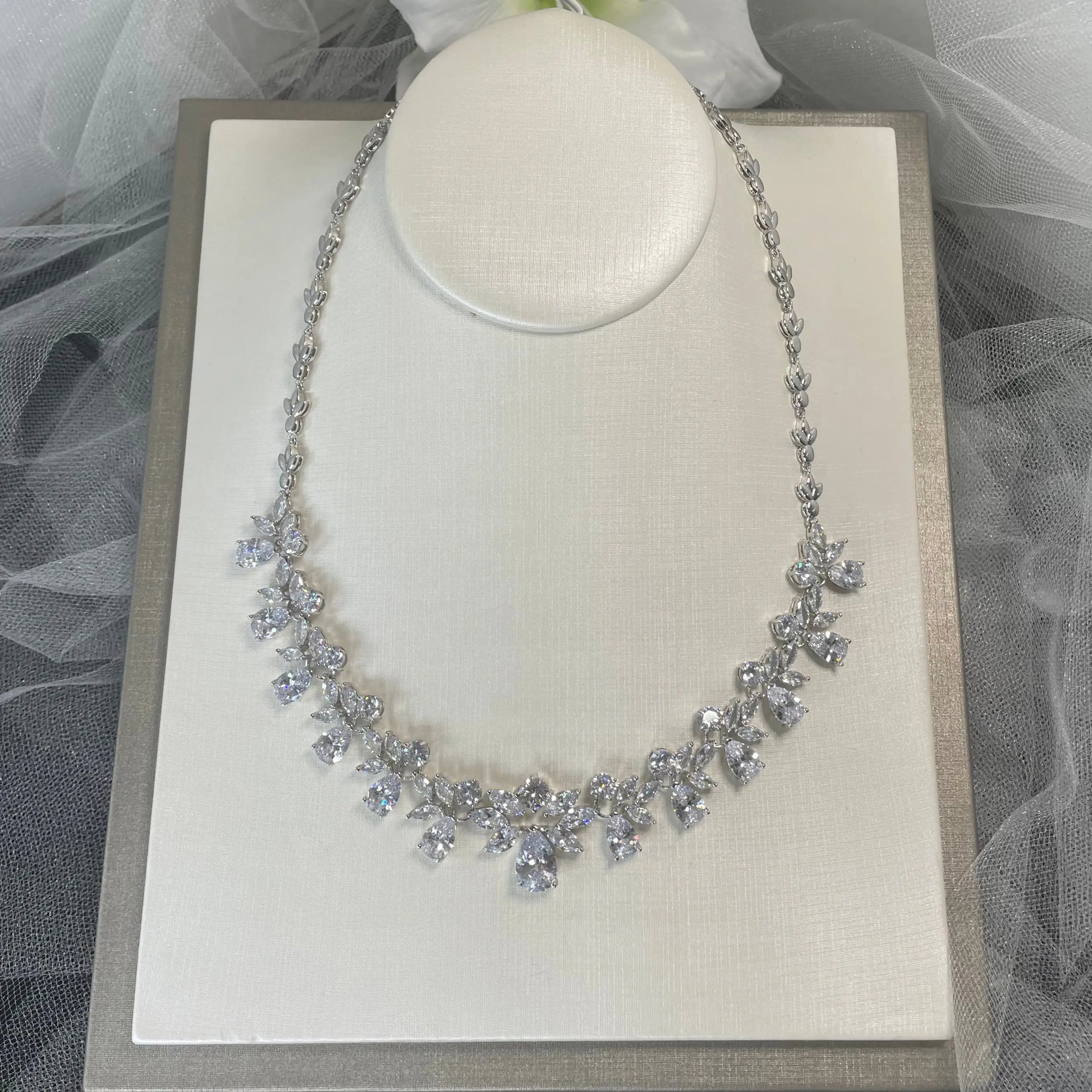 Amelia Bridal Jewelry Set: Necklace & Earrings | Divine Bridal.