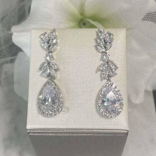Bloom Earrings: Elegant Teardrop Design for Bridal Glamour.