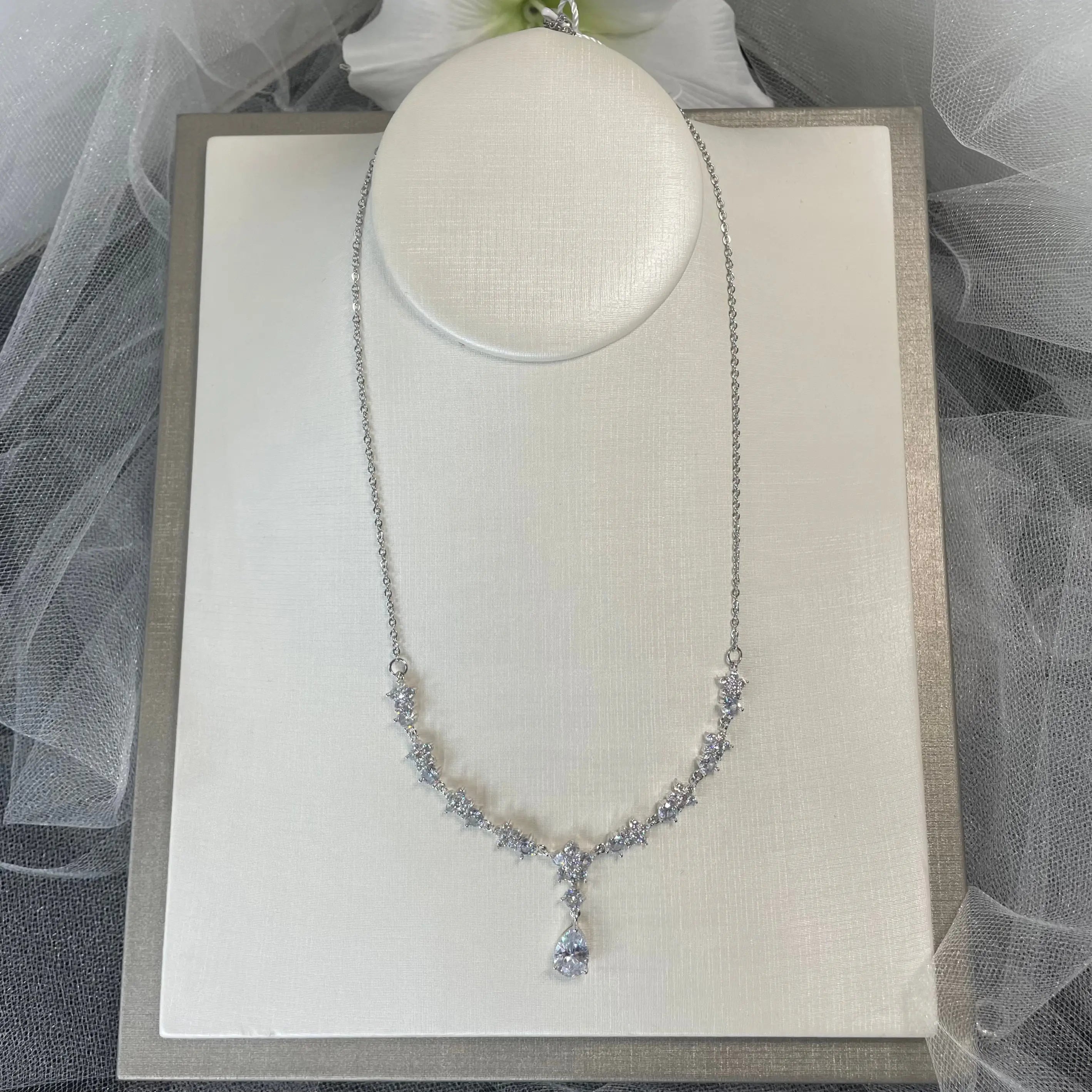 Camilla Necklace & Earring Set.