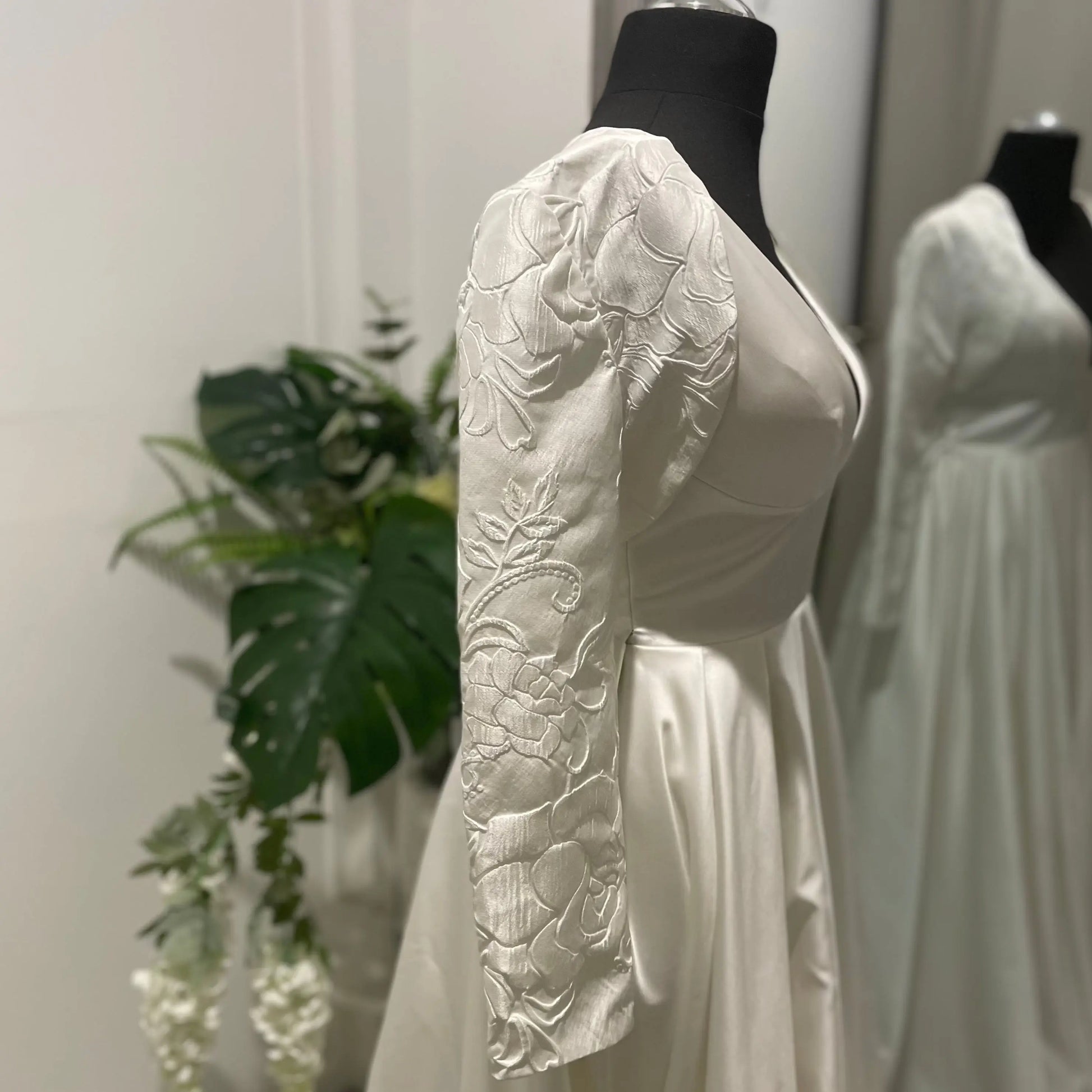 Charoite Silk Elegant Weddings Jacket – Perfect For All Bridals.