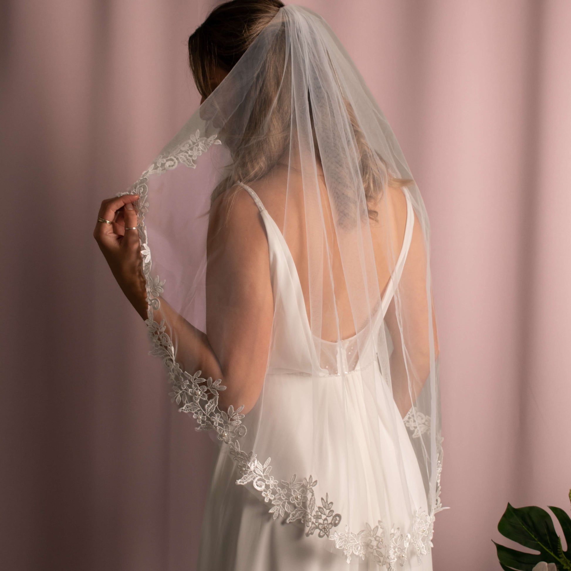 Grace Loves Lace Veil in light ivory, adorned with lace appliqué and pearls, offering a touch of beauty and elegance, easy-fit with a comb, for the modern bride.