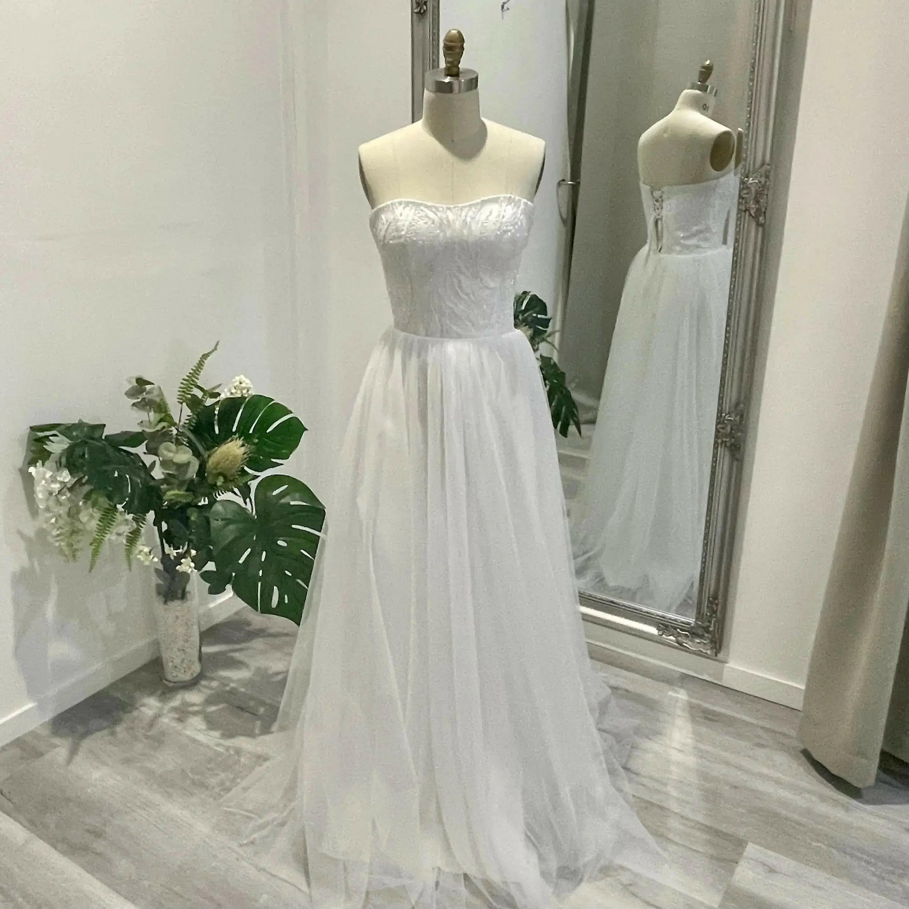Vienna debutante bodice with beaded lace and scoop sweetheart neckline