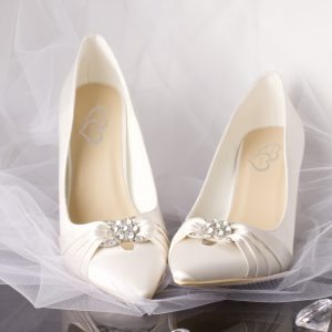 Julia Diamante Pointed Toe Wedding Bridal