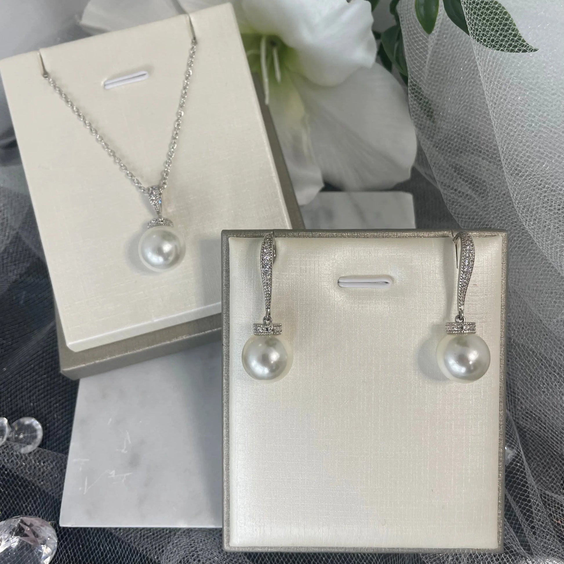 Elsie Pearl Set.