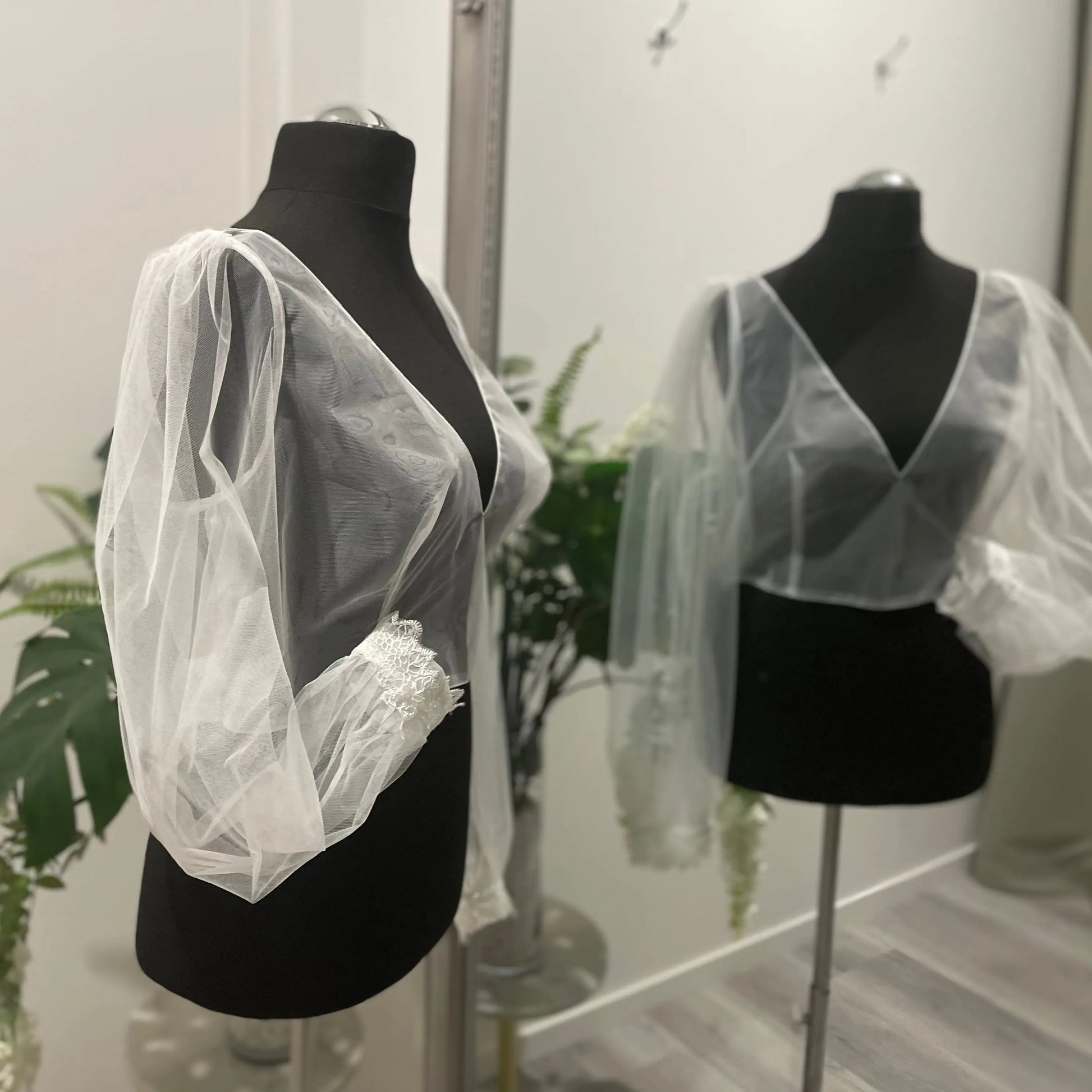 Estelle Lace Bolero Jacket – Refined Bridal Elegance.