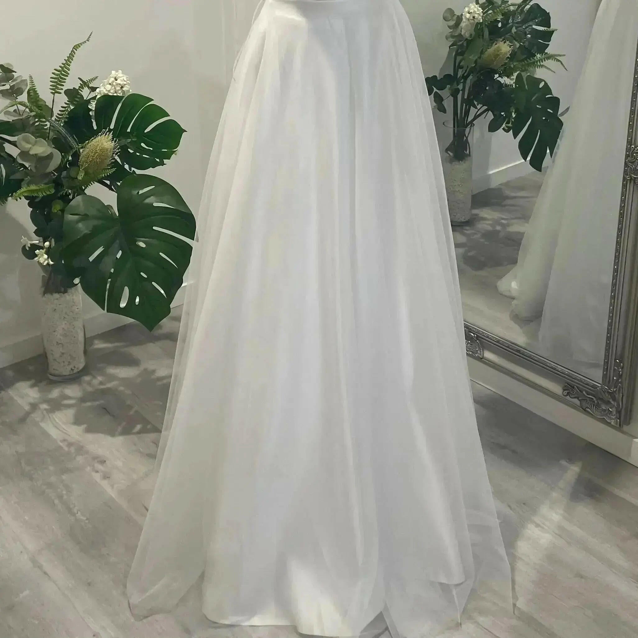 Vienna Debutante Flat waist tulle skirt