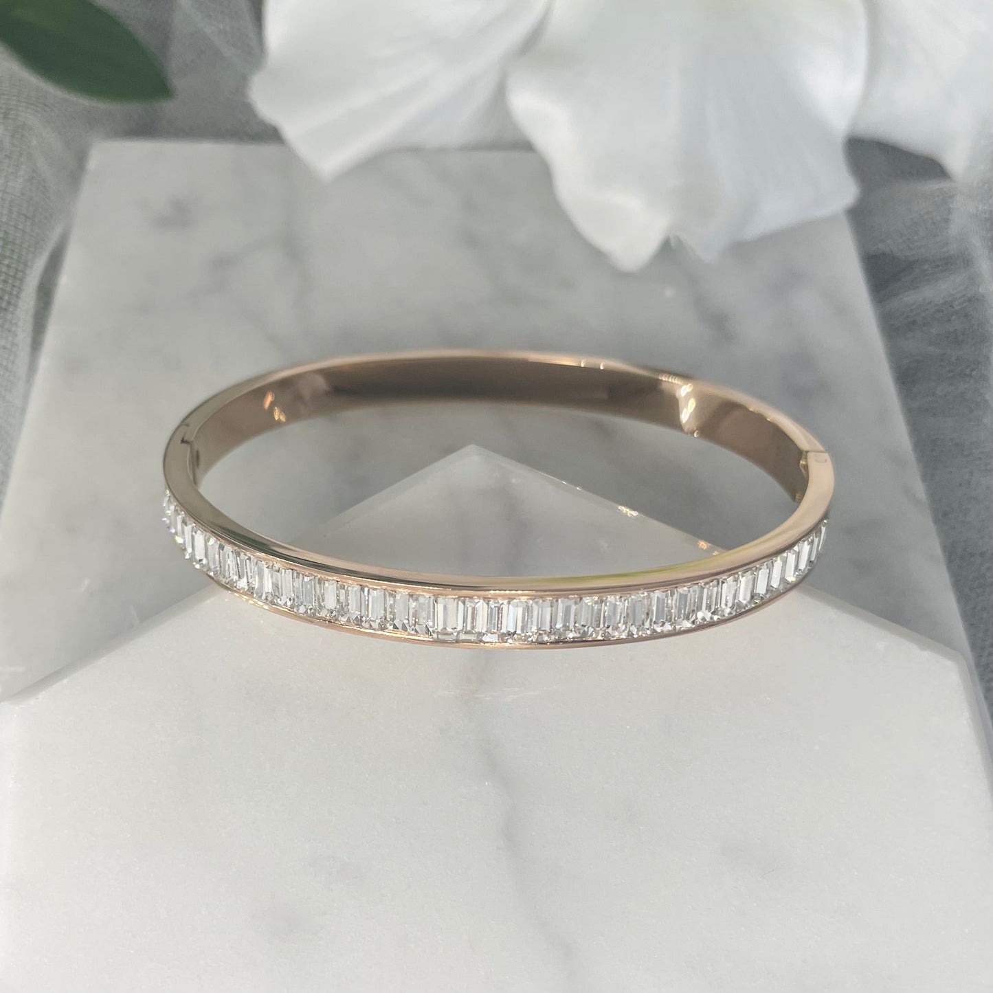 Luxurious Zircon Diamond Bracelet in Classic Style for Brides - Divine Bridal