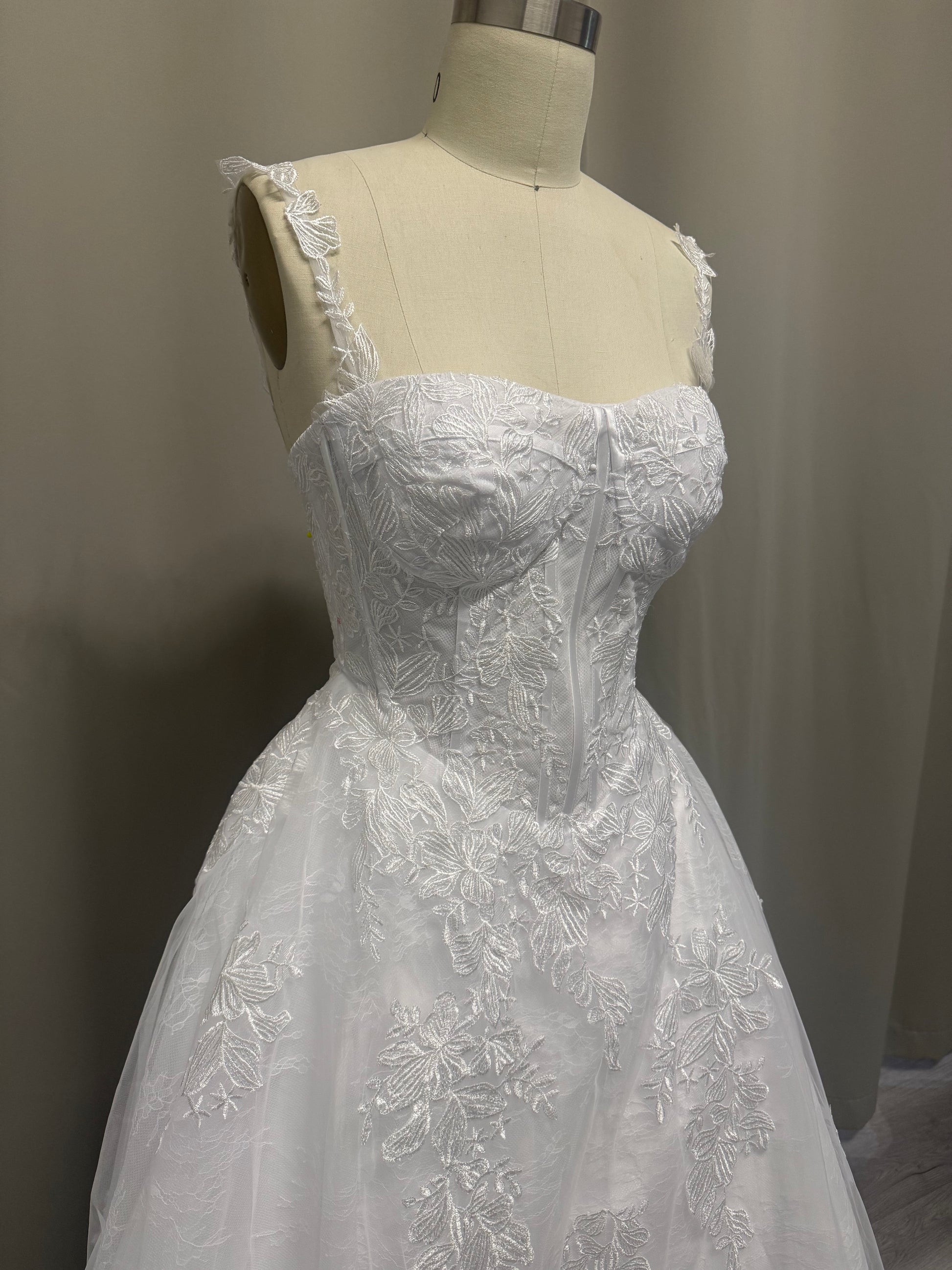 Deborah V1 Deb Ball Dress – Lace Corset Bodice & Floral Tulle Skirt (Copy).