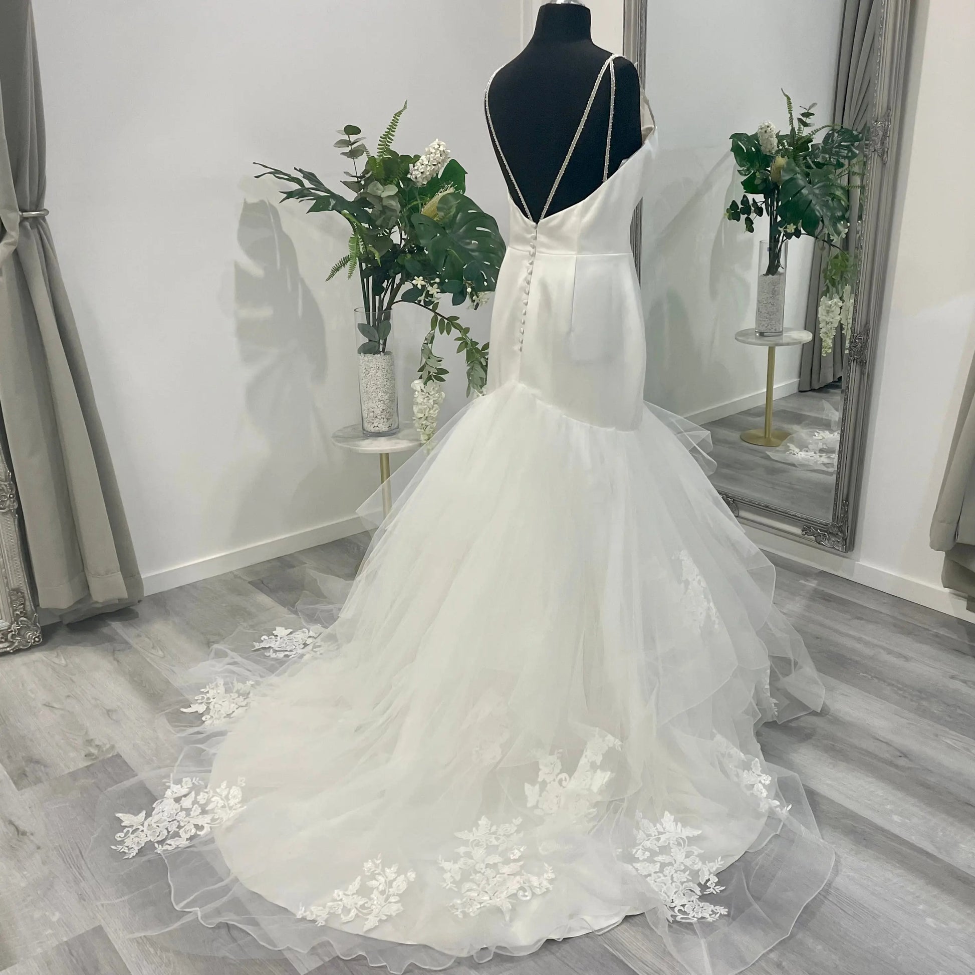 Designer couture wedding dress Melbourne – Iris gown