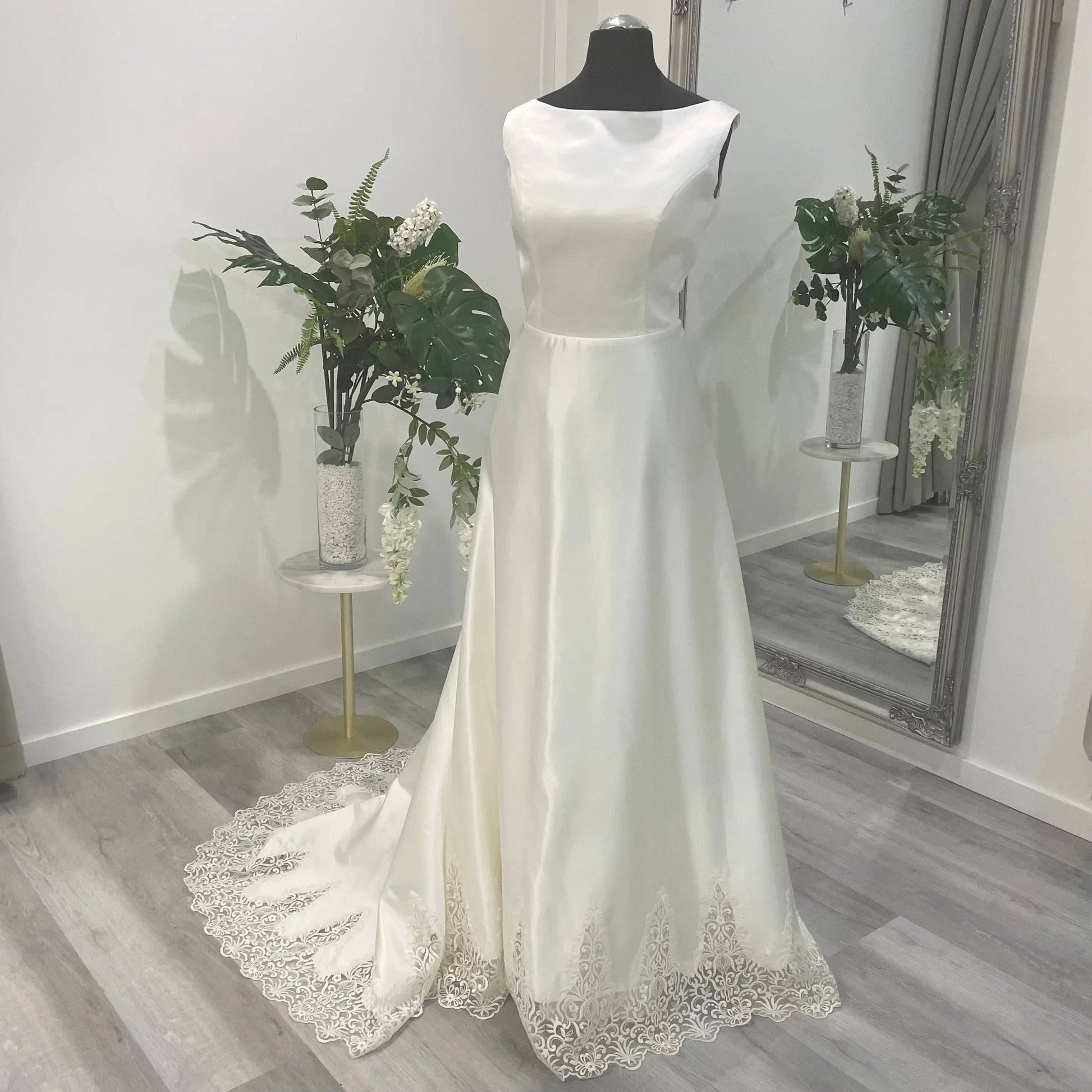 Jenny Bridal Gown & Wedding Dress alterations melbourne.