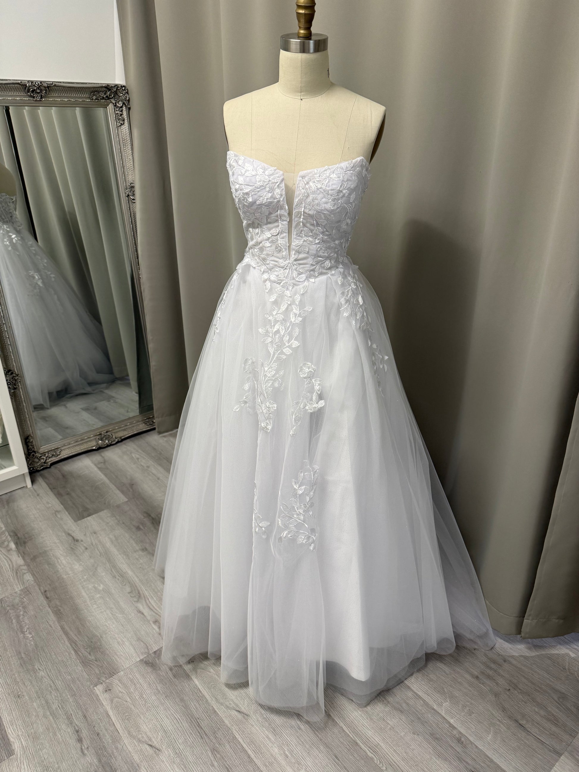 Debutante Dress Melbourne - London Gown.