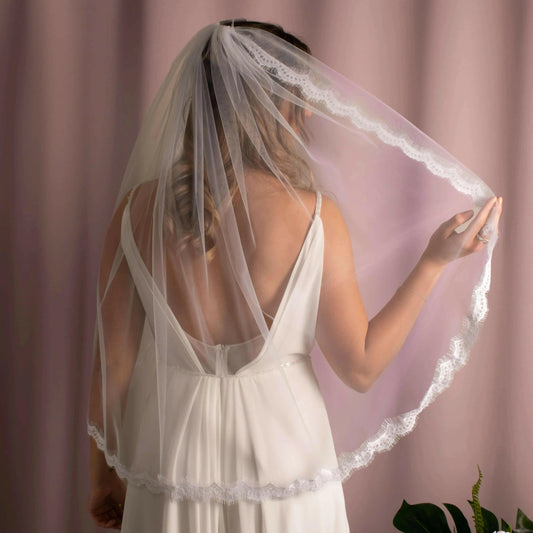 Elora Lace Wedding Veil.