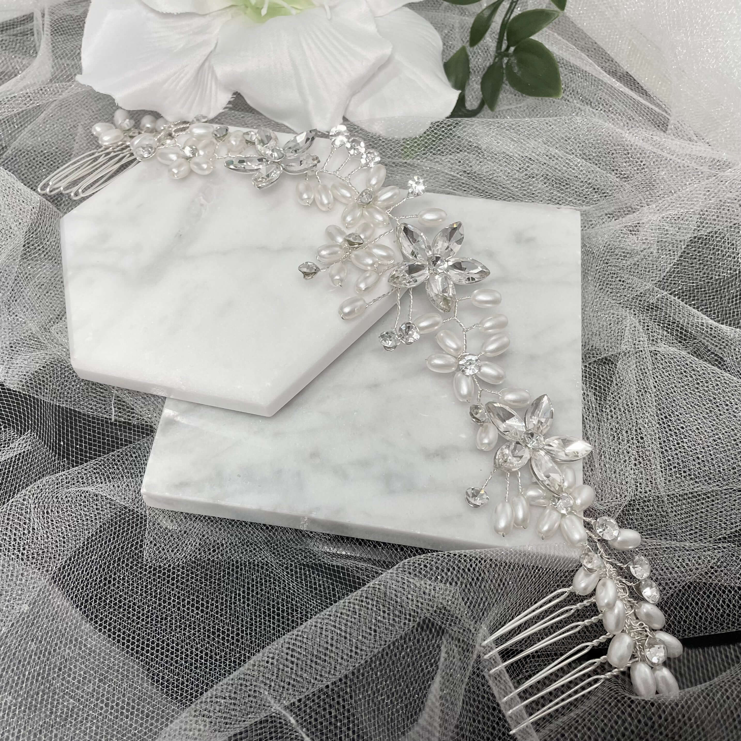 Floria Pearl and Diamanté Bridal Hair Comb | Divine Bridal.