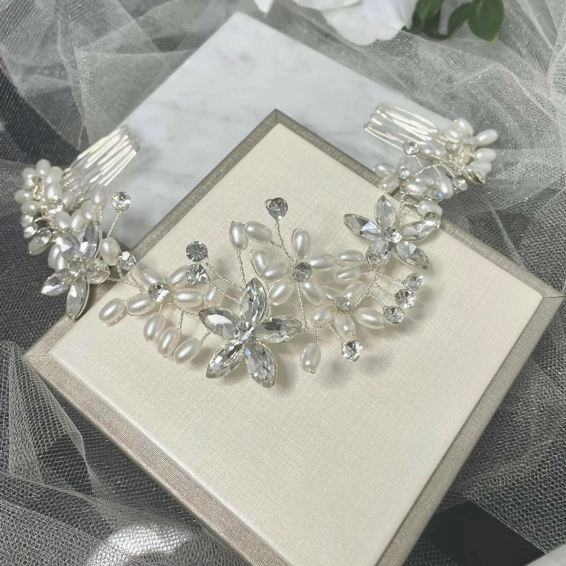Floria Pearl and Diamanté Bridal Hair Comb | Divine Bridal.