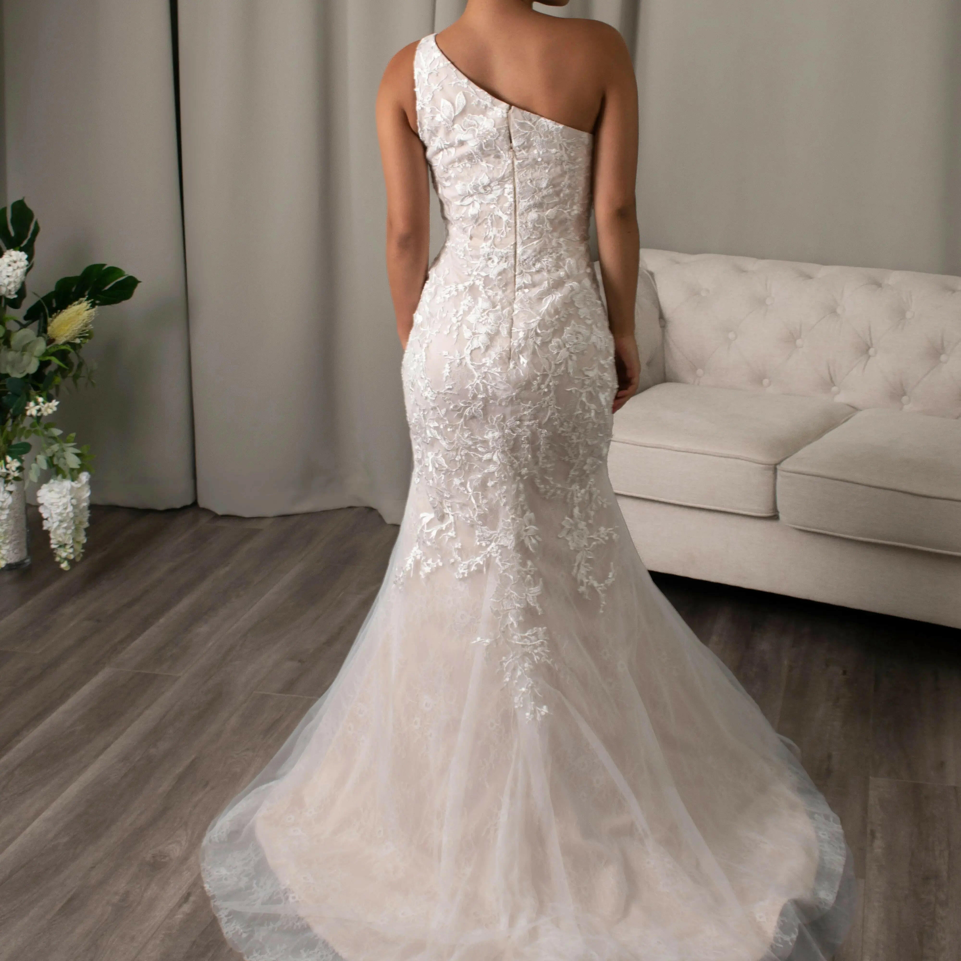 Giselle: Mermaid with Detachable Skirt Lace Bridal Dress.