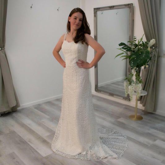 Gwen Boho-Inspired Vintage Wedding Dress.