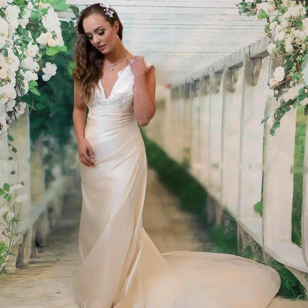 Hillary Designer Dress: Silk & Lace Elegance.