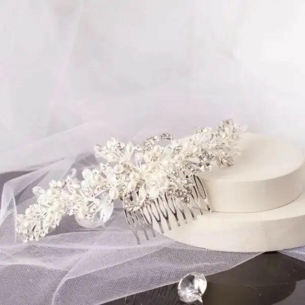 Polly Crystal Pearl Hair Accessories Wedding: Shimmering Elegance.