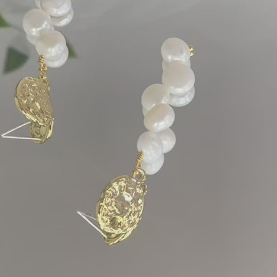 Fashionable 14K Gold Baroque Pearl Earrings, ideal for weddings and special events - Divine Brida