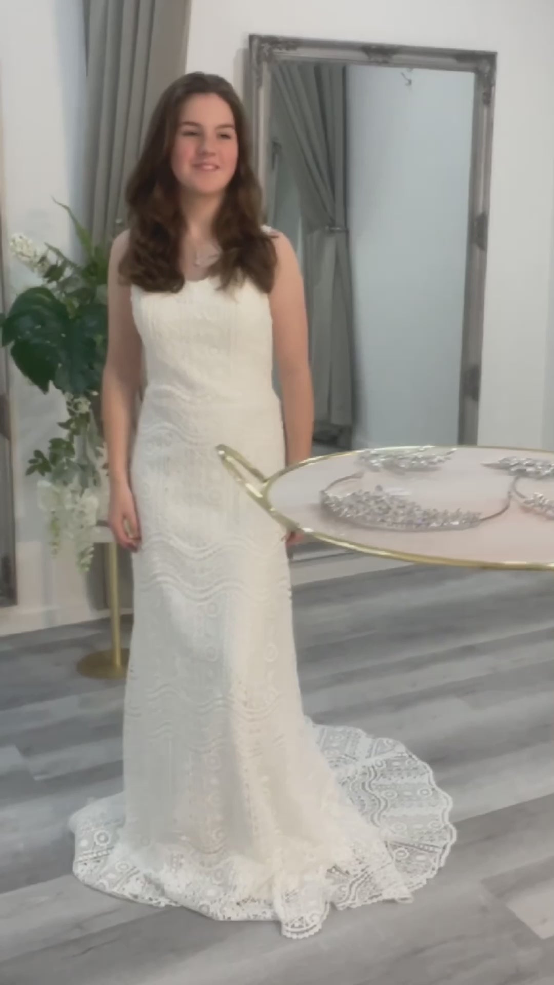 Gwen Boho-Inspired Vintage Wedding Dress.