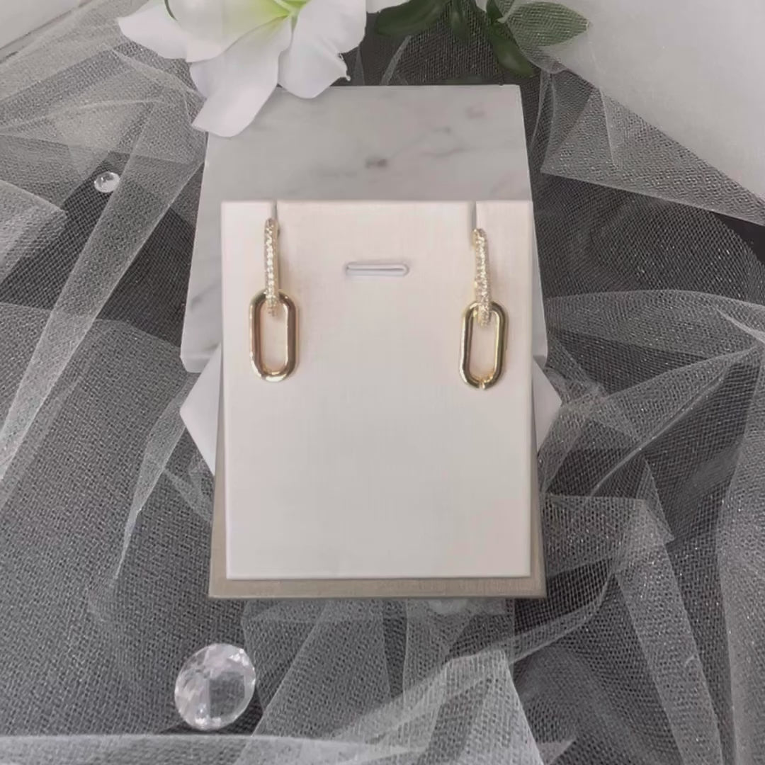 Timeless Elegance: Discover the Allure of Brenda Gold Oval Earrings.