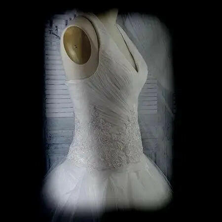 Starr Halter Neck Wedding Dress – Grand Clearance Sale.