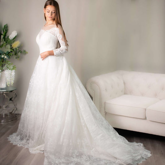 Harmonie Lace Wedding Dress